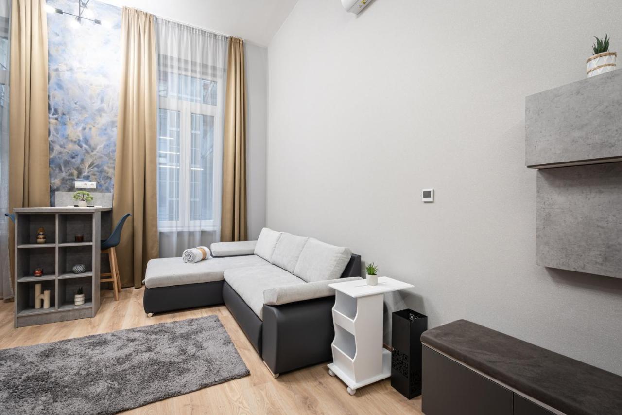Petite Elegance Apartment Budapeste Exterior foto